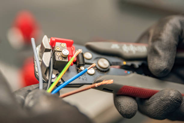 Best Affordable Electrician  in Cottonwood, AZ
